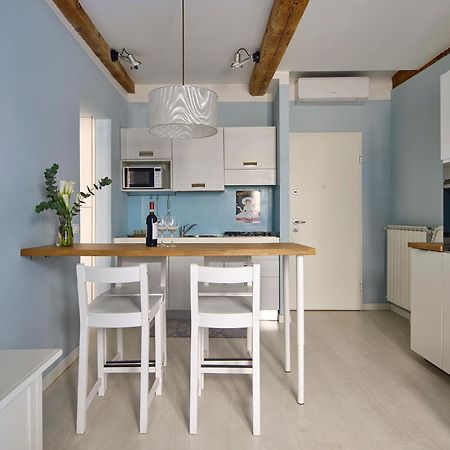 Panicale Blue Historic 1Br Stay Near Medici Chapels & Mercato Centrale Florence Ngoại thất bức ảnh